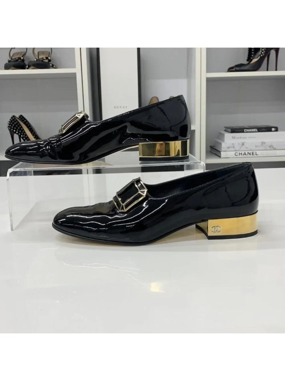 Chanel CC Logo Patent Loafers Black Gold